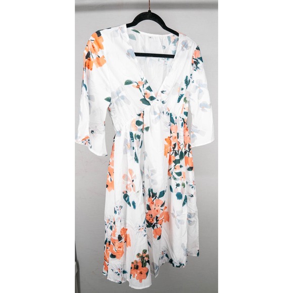 Lightweight, Flowery Sundress, Medium - Picture 1 of 3